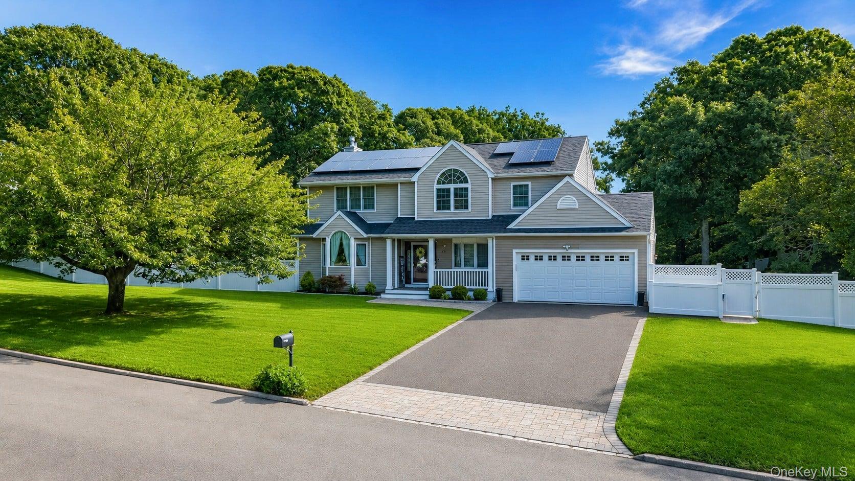 Foxboro Ave, Farmingville, NY 11738 #1