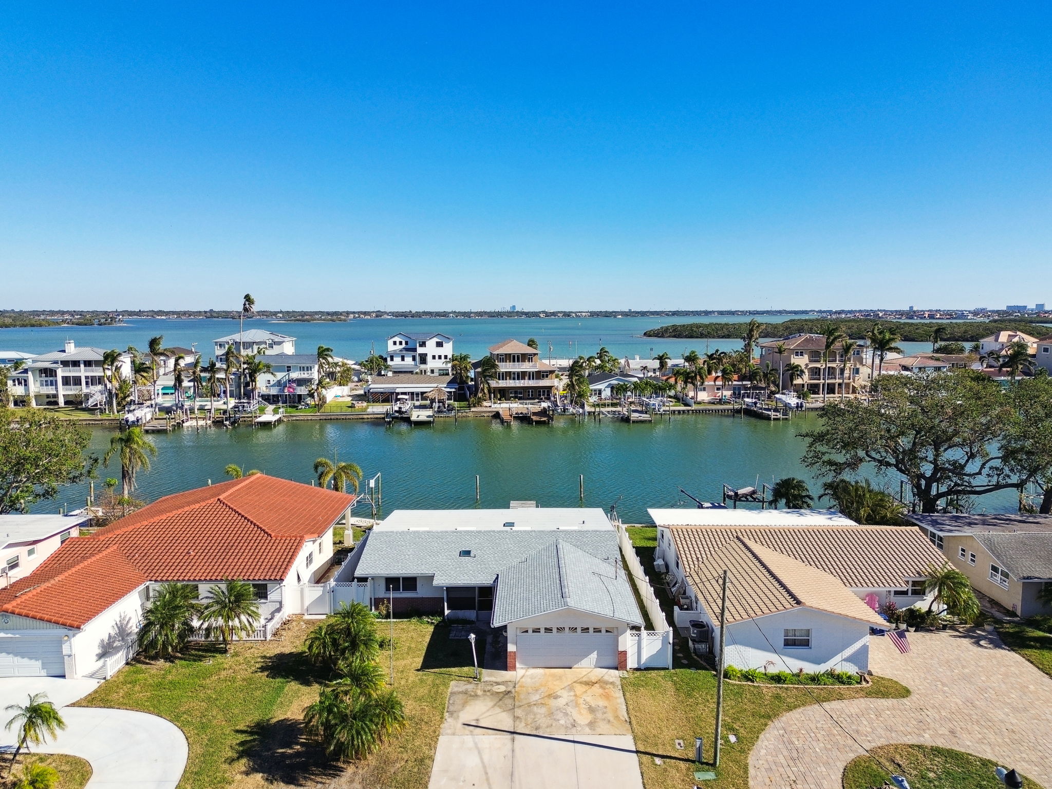 Madeira Beach, Florida, 33708, United States, 3 Bedrooms Bedrooms, ,2 BathroomsBathrooms,Residential,For Sale,1943278