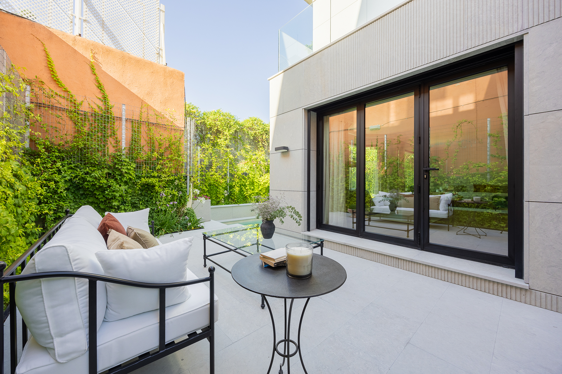  Newly built house in Viso, with pool, elevator, 5 floors, and rooftop - 物件實景