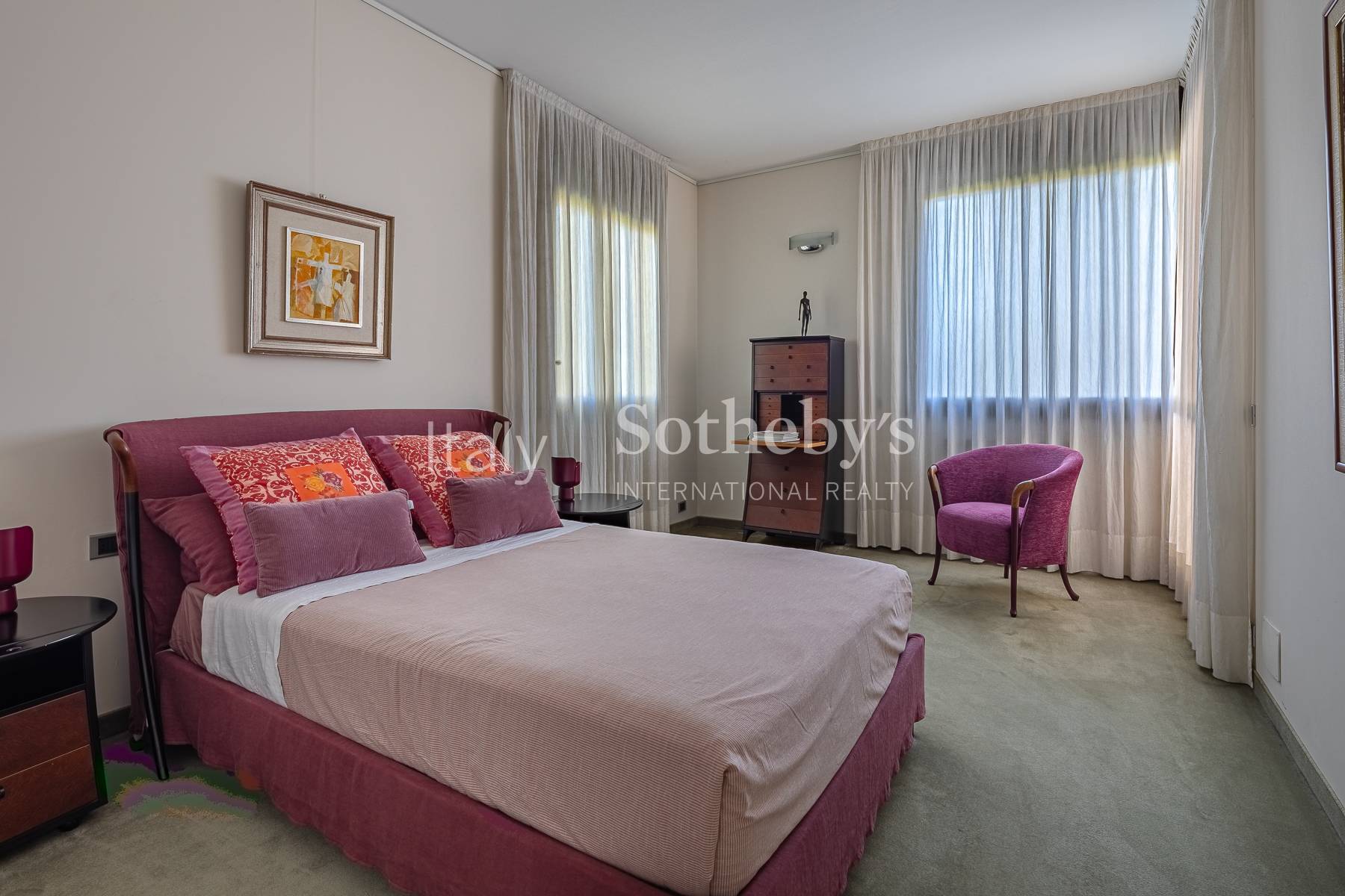  Designer villa surrounded by greenery - 物件實景