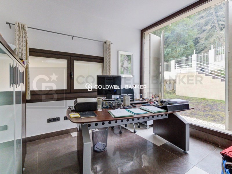 Barcelona, Barcelona, Sarri? - Sant Gervasi, Vallv, Barcelona, Catalonia, ES, 6 Bedrooms Bedrooms, ,4 BathroomsBathrooms,Residential,For Sale,Barcelona, Barcelona, Sarri? - Sant Gervasi, Vallv,1448658