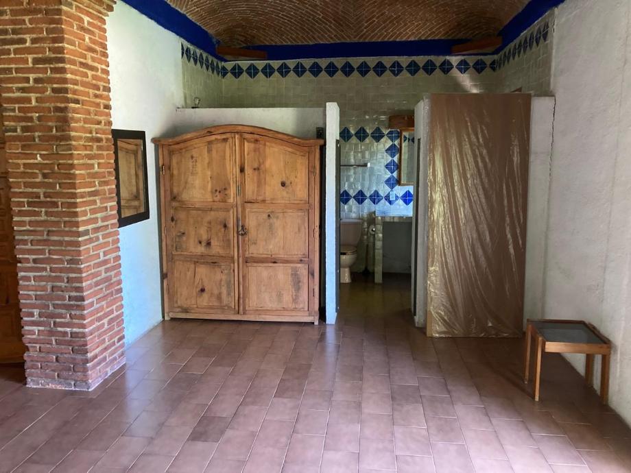 Cuernavaca, Morelos, 62130, Mexico, 7 Bedrooms Bedrooms, ,7 BathroomsBathrooms,Residential,For Sale,1746489