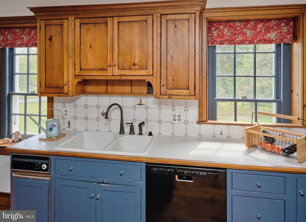 Newtown, Pennsylvania, 18940, United States, 4 Bedrooms Bedrooms, ,4 BathroomsBathrooms,Residential,For Sale,1995554