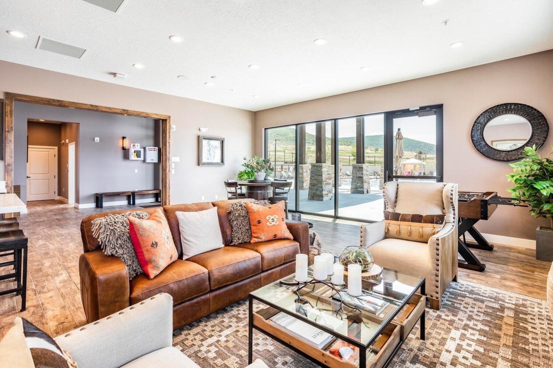 Summit Rambler At High Star Ranch With 3 Car Garage And Expansive Views - 物件實景