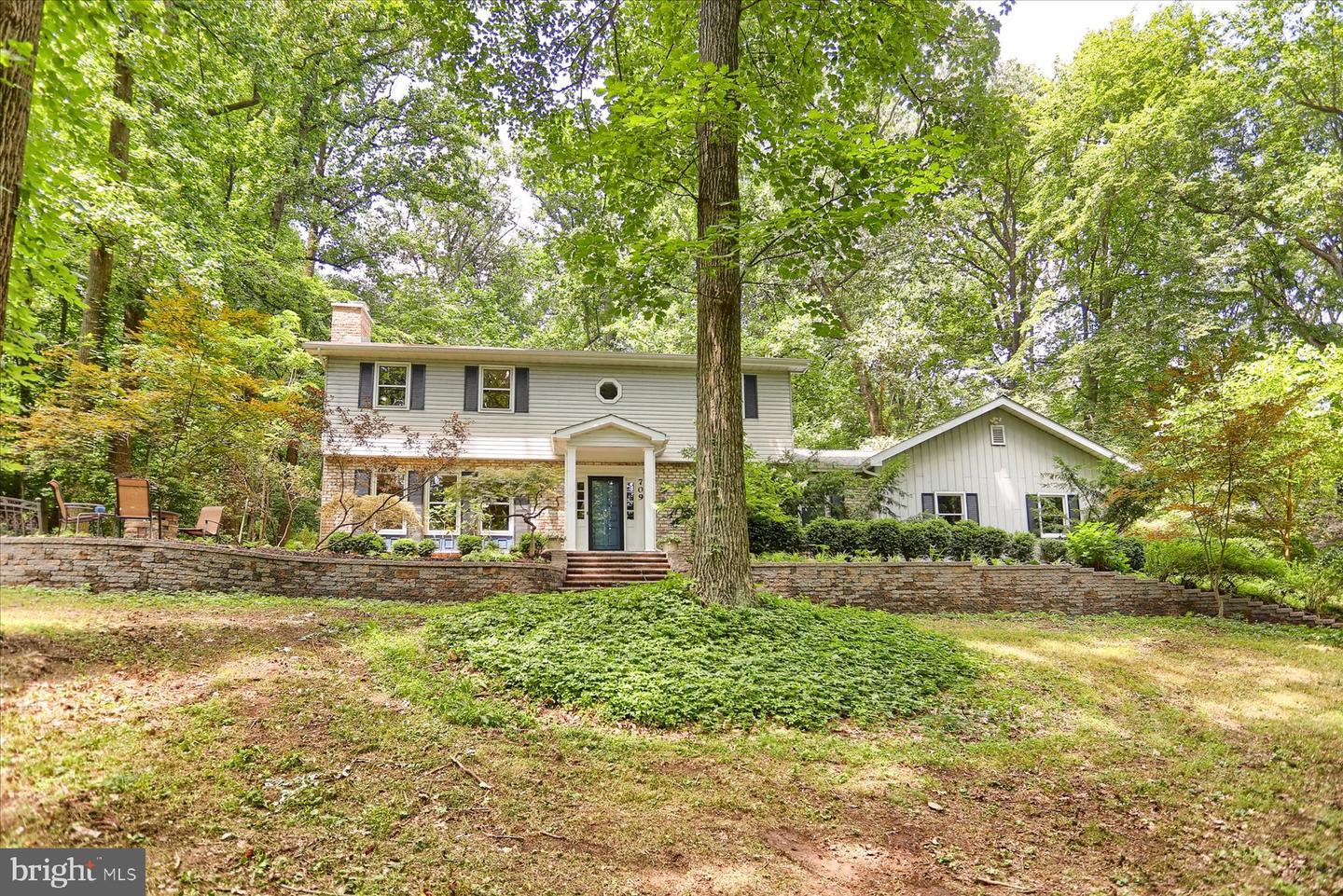 New Cumberland, Pennsylvania, 17070, United States, 4 Bedrooms Bedrooms, ,3 BathroomsBathrooms,Residential,For Sale,1955923