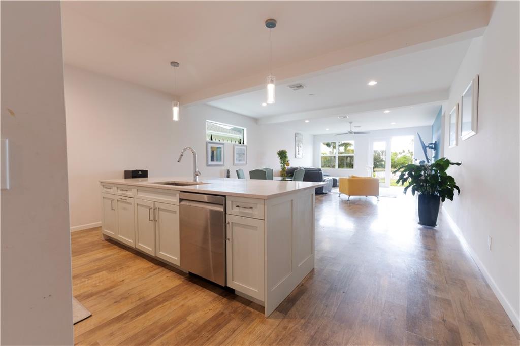 Vero Beach, Florida, 32967, United States, 3 Bedrooms Bedrooms, ,2 BathroomsBathrooms,Residential,For Sale,1987952