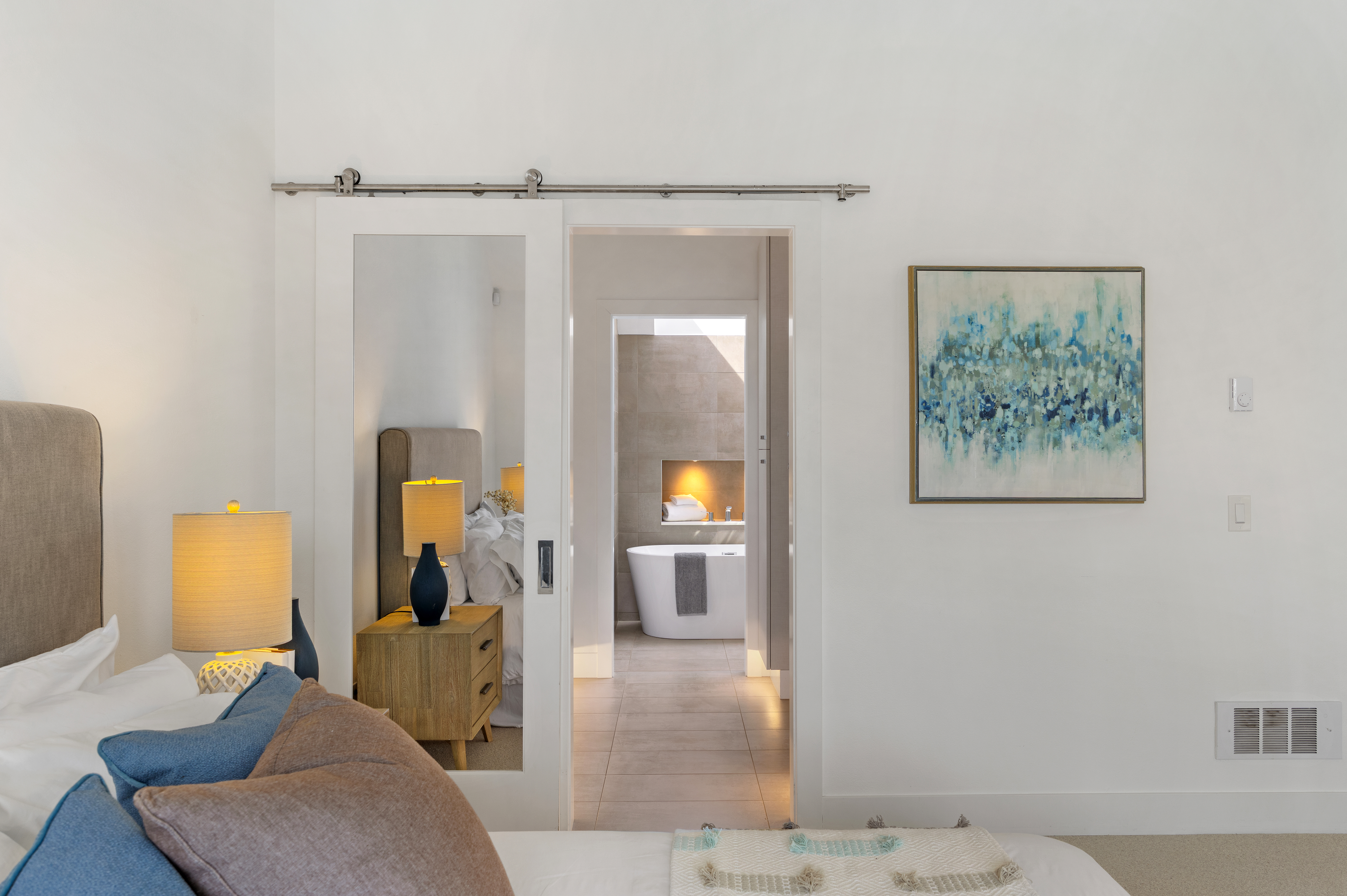  Stylish Waterfront Residence - 物件實景