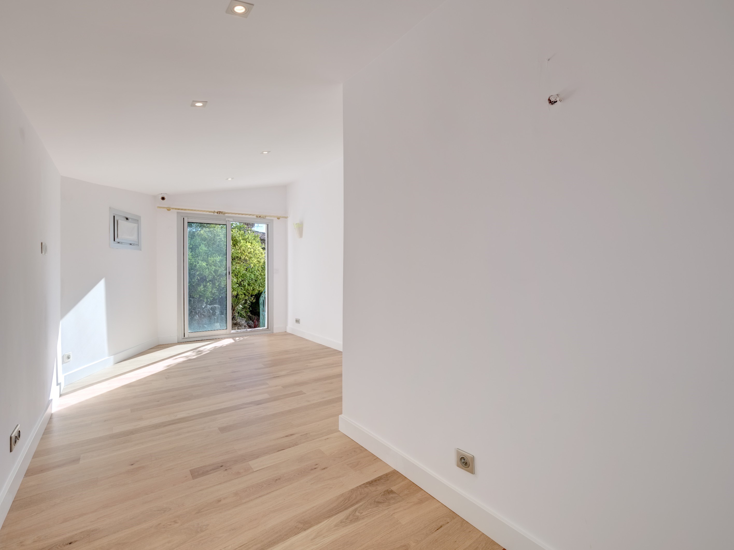  Cannes villa 211 sqm panoramic sea view Lérins Islands secure estate with pool - 物件實景