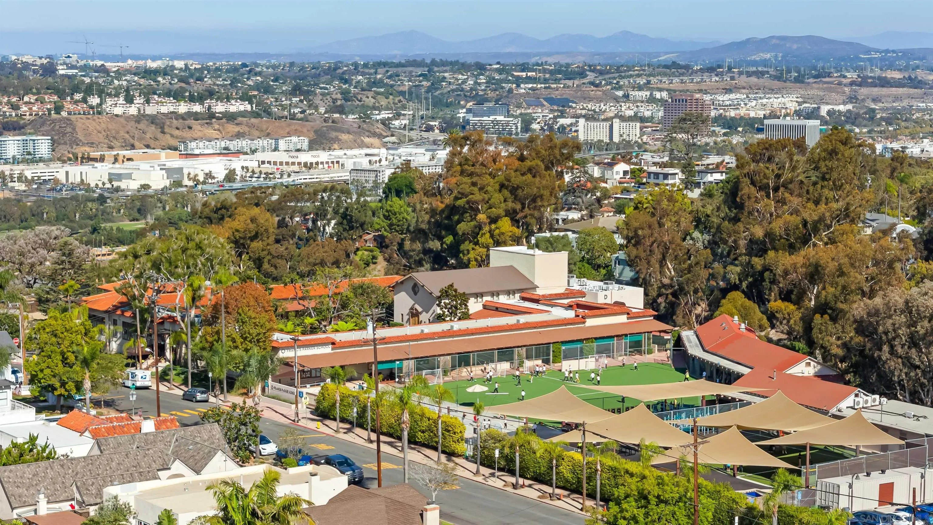 San Diego, California, 92103, United States, 2 Bedrooms Bedrooms, ,1 BathroomBathrooms,Residential,For Sale,1991109