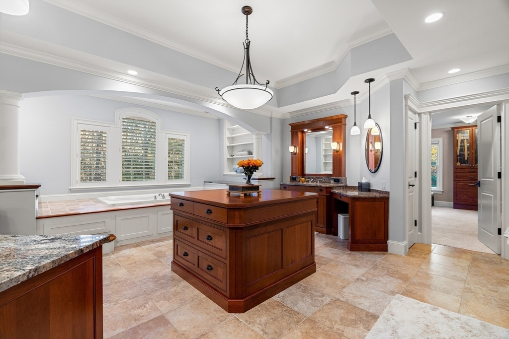 Boxford, Massachusetts, 01921, United States, 5 Bedrooms Bedrooms, ,7 BathroomsBathrooms,Residential,For Sale,1987688