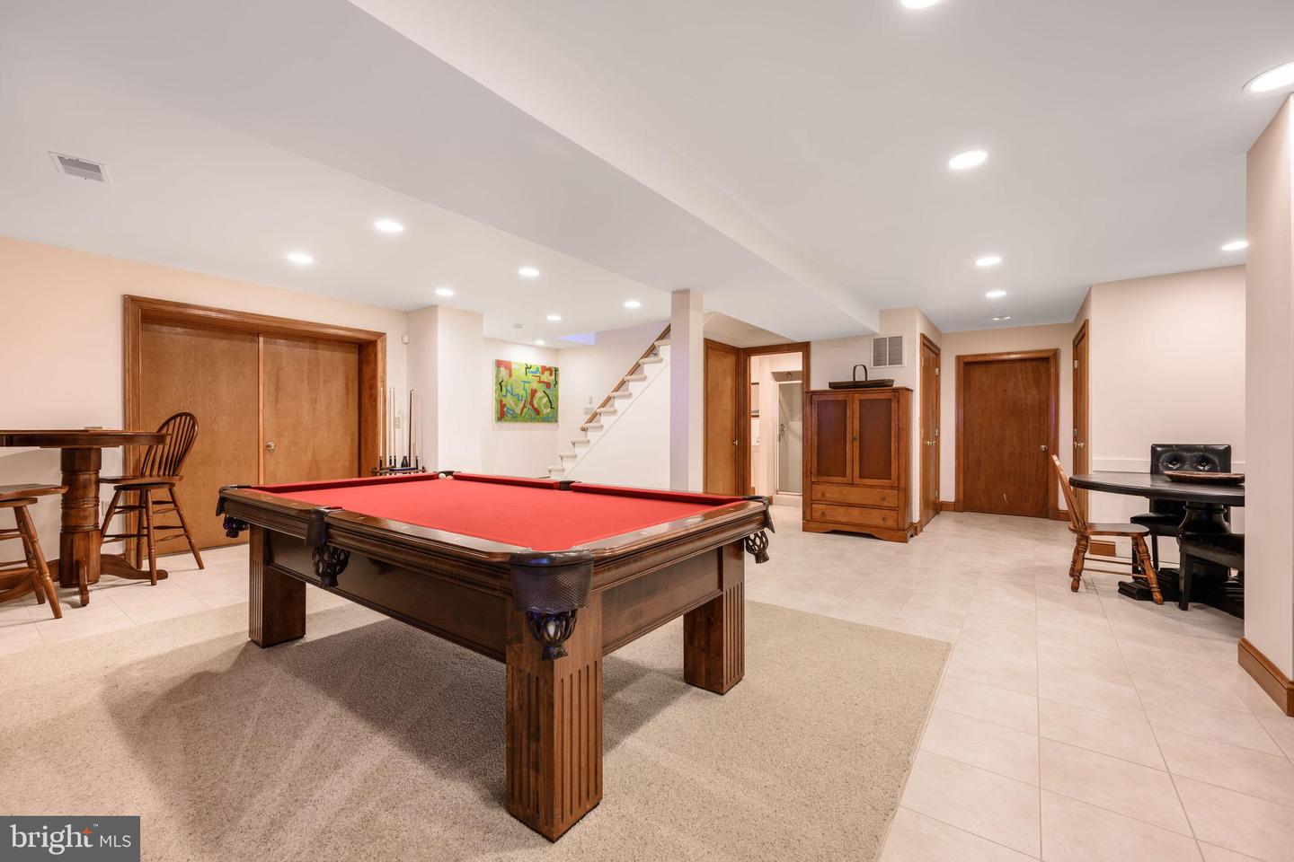 Queenstown, Maryland, 21658, United States, 5 Bedrooms Bedrooms, ,6 BathroomsBathrooms,Residential,For Sale,1940127