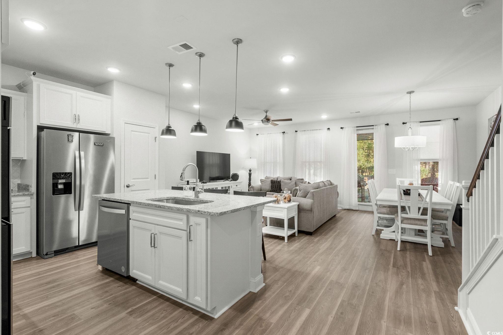 North Myrtle Beach, South Carolina, 29582, United States, 4 Bedrooms Bedrooms, ,4 BathroomsBathrooms,Residential,For Sale,1969282