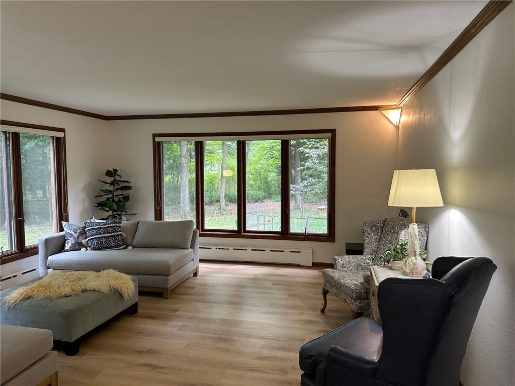 Ashland, Wisconsin, 54806, United States, 6 Bedrooms Bedrooms, ,4 BathroomsBathrooms,Residential,For Sale,1919856