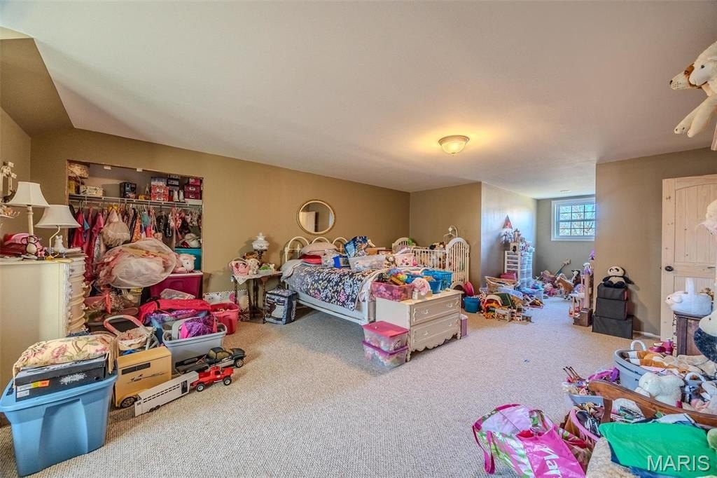 Lebanon, Missouri, 65536, United States, 4 Bedrooms Bedrooms, ,4 BathroomsBathrooms,Residential,For Sale,1976703