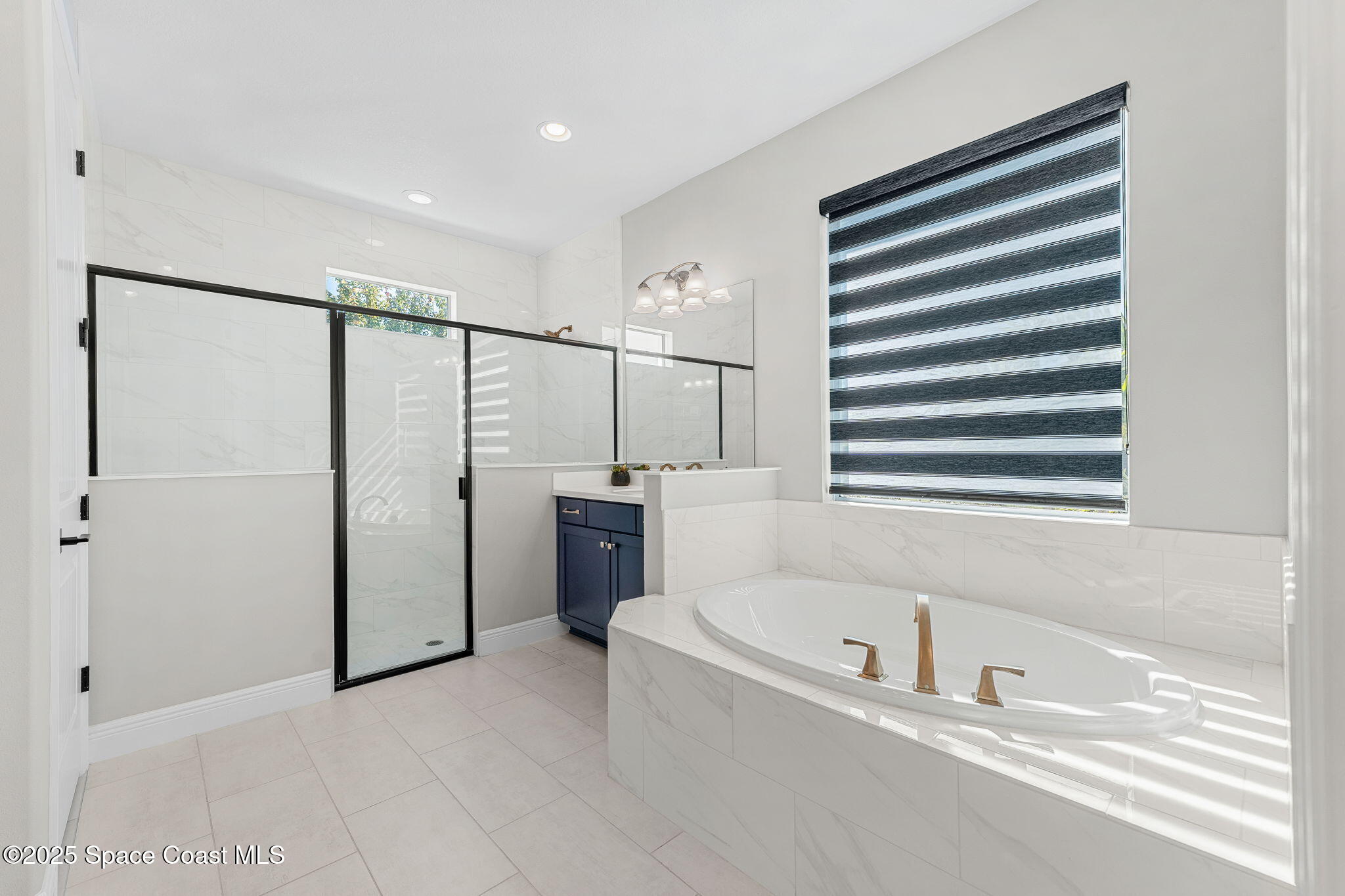 Melbourne, Florida, 32940, United States, 5 Bedrooms Bedrooms, ,6 BathroomsBathrooms,Residential,For Sale,2003365