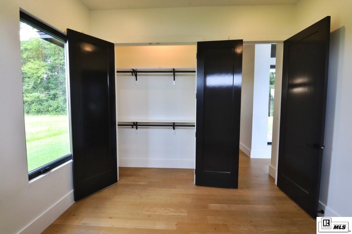 Monroe, Louisiana, 71203, United States, 4 Bedrooms Bedrooms, ,3 BathroomsBathrooms,Residential,For Sale,1906414