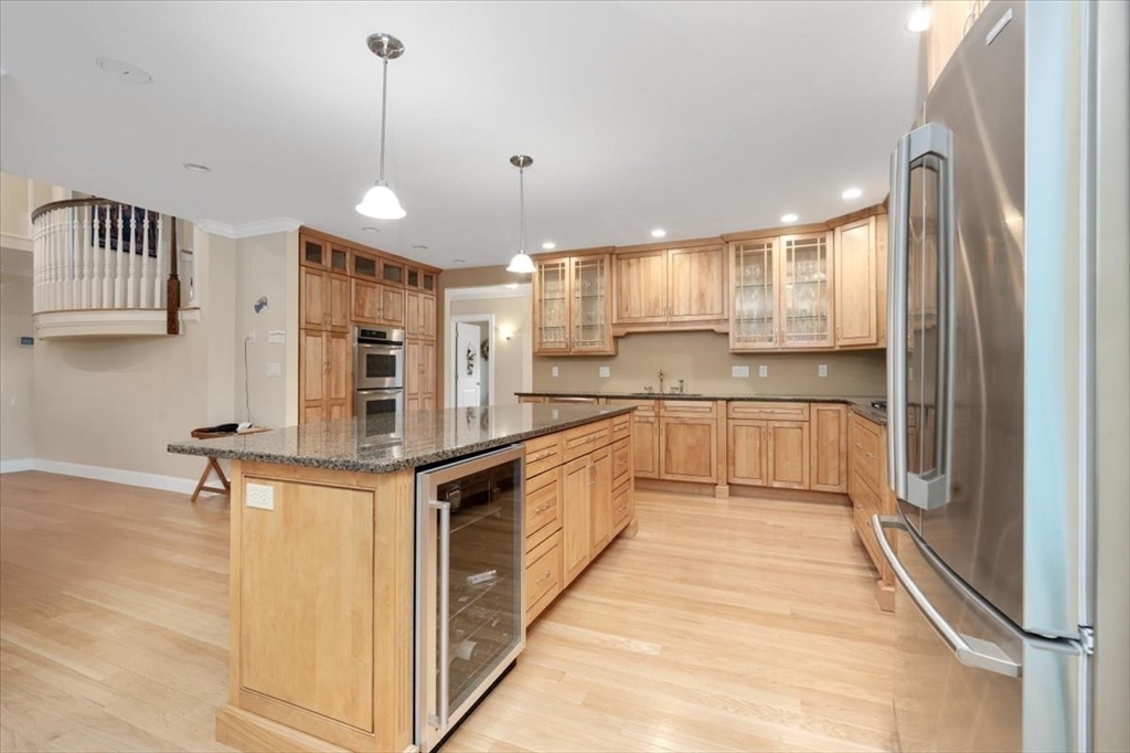Hanover, Massachusetts, 02339, United States, 5 Bedrooms Bedrooms, ,5 BathroomsBathrooms,Residential,For Sale,1940579