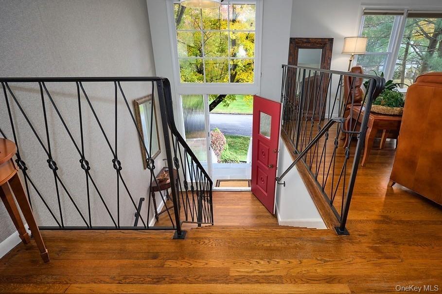 New Rochelle, New York, 10804, United States, 4 Bedrooms Bedrooms, ,3 BathroomsBathrooms,Residential,For Sale,1991055