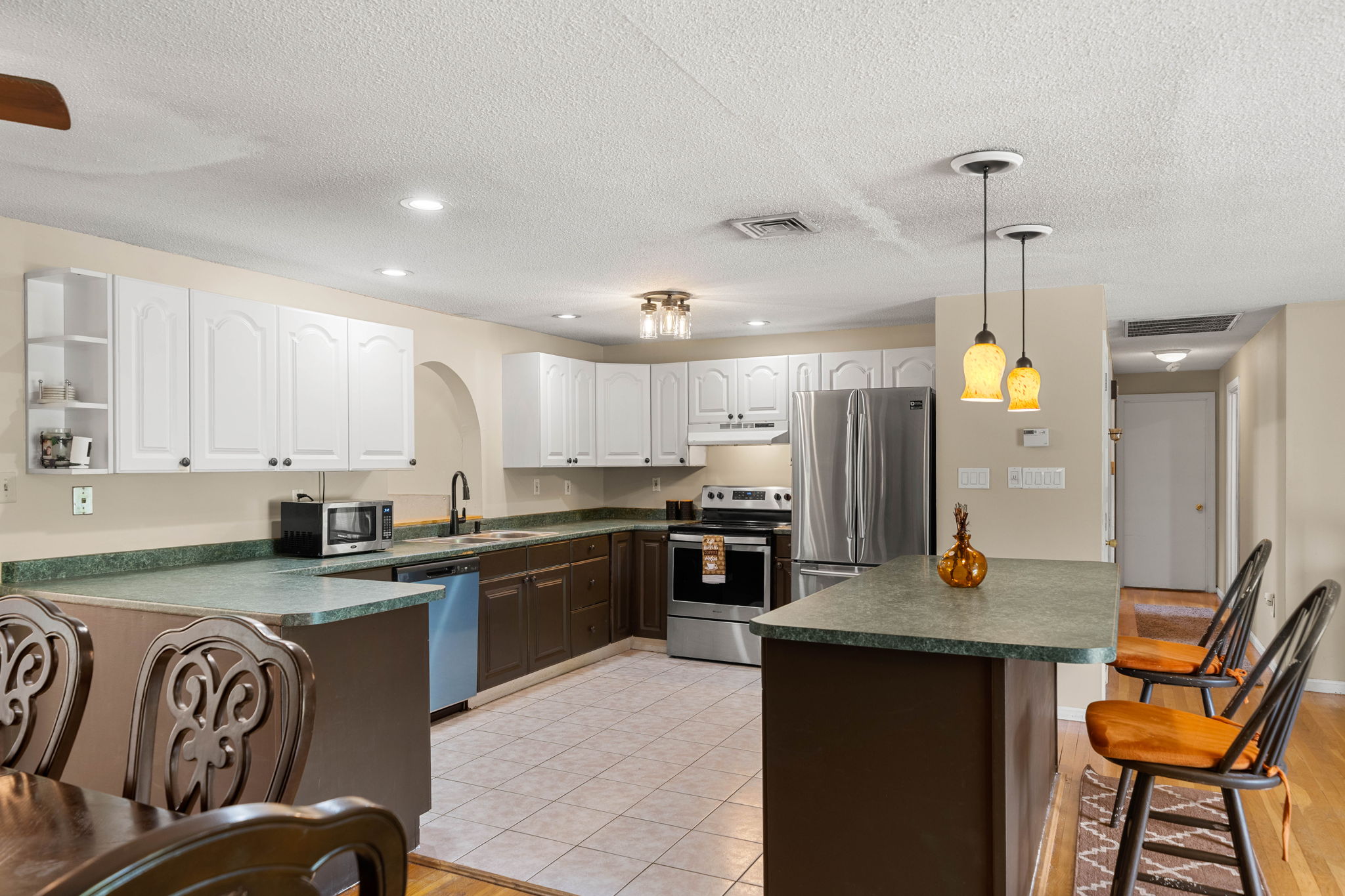  240 Hampstead St, Methuen, MA, 01844 - 物件實景