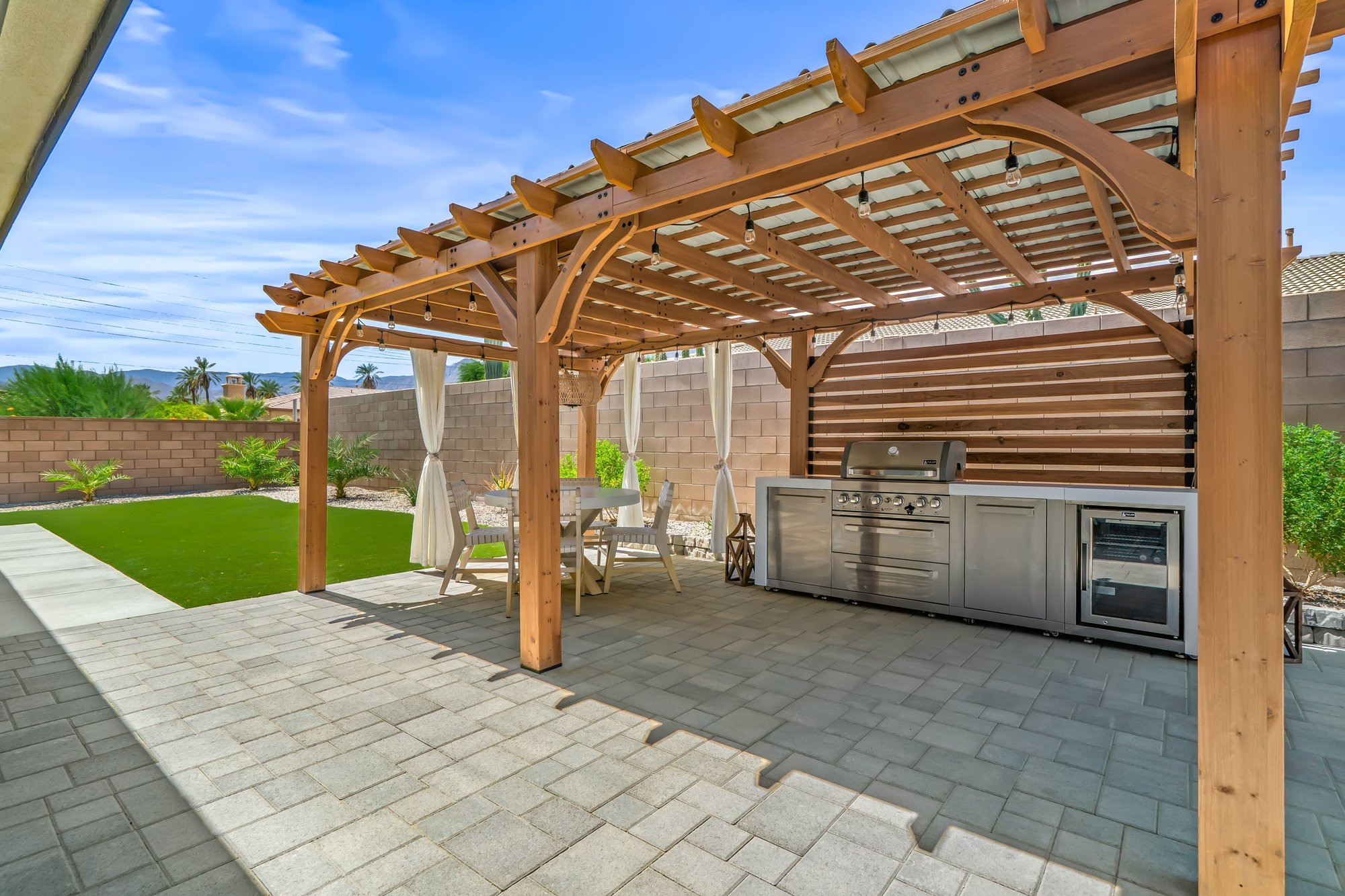  RARE LA QUINTA RETREAT DESIGNED FOR LUXURIOUS MULTIGENERATIONAL LIVING - 物件實景