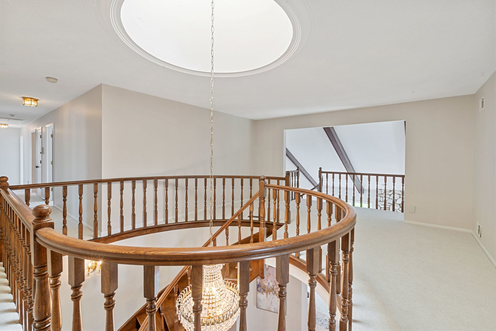 Oak Brook, Illinois, 60523, United States, 5 Bedrooms Bedrooms, ,6 BathroomsBathrooms,Residential,For Sale,1796873