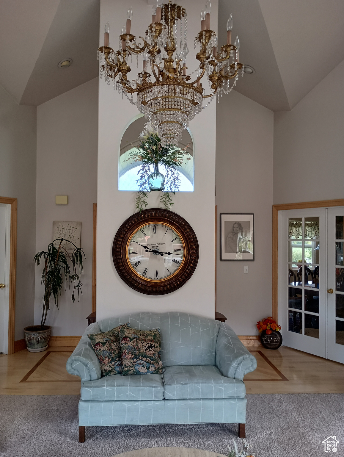 Payson, Utah, 84651, United States, 4 Bedrooms Bedrooms, ,5 BathroomsBathrooms,Residential,For Sale,1977983