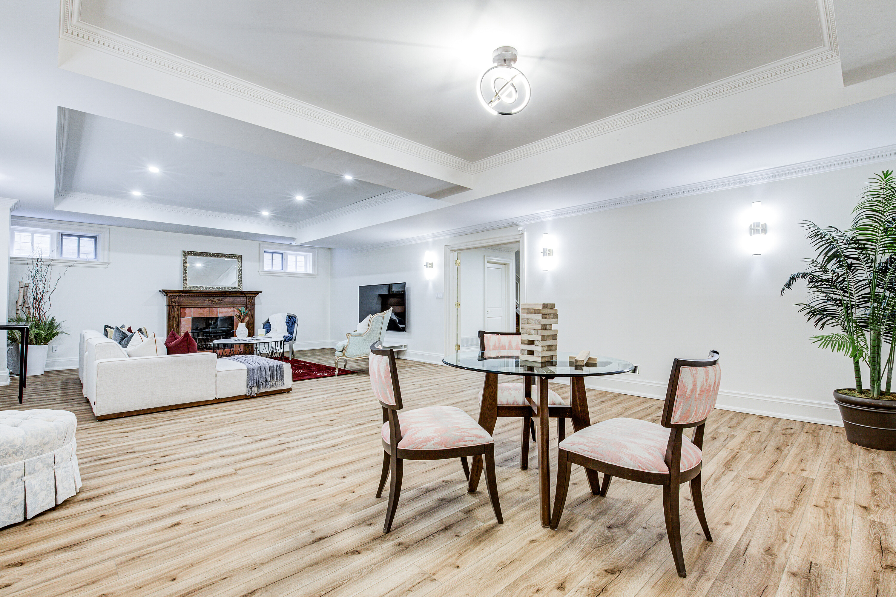  Custom Built in Forest Hill - 物件實景