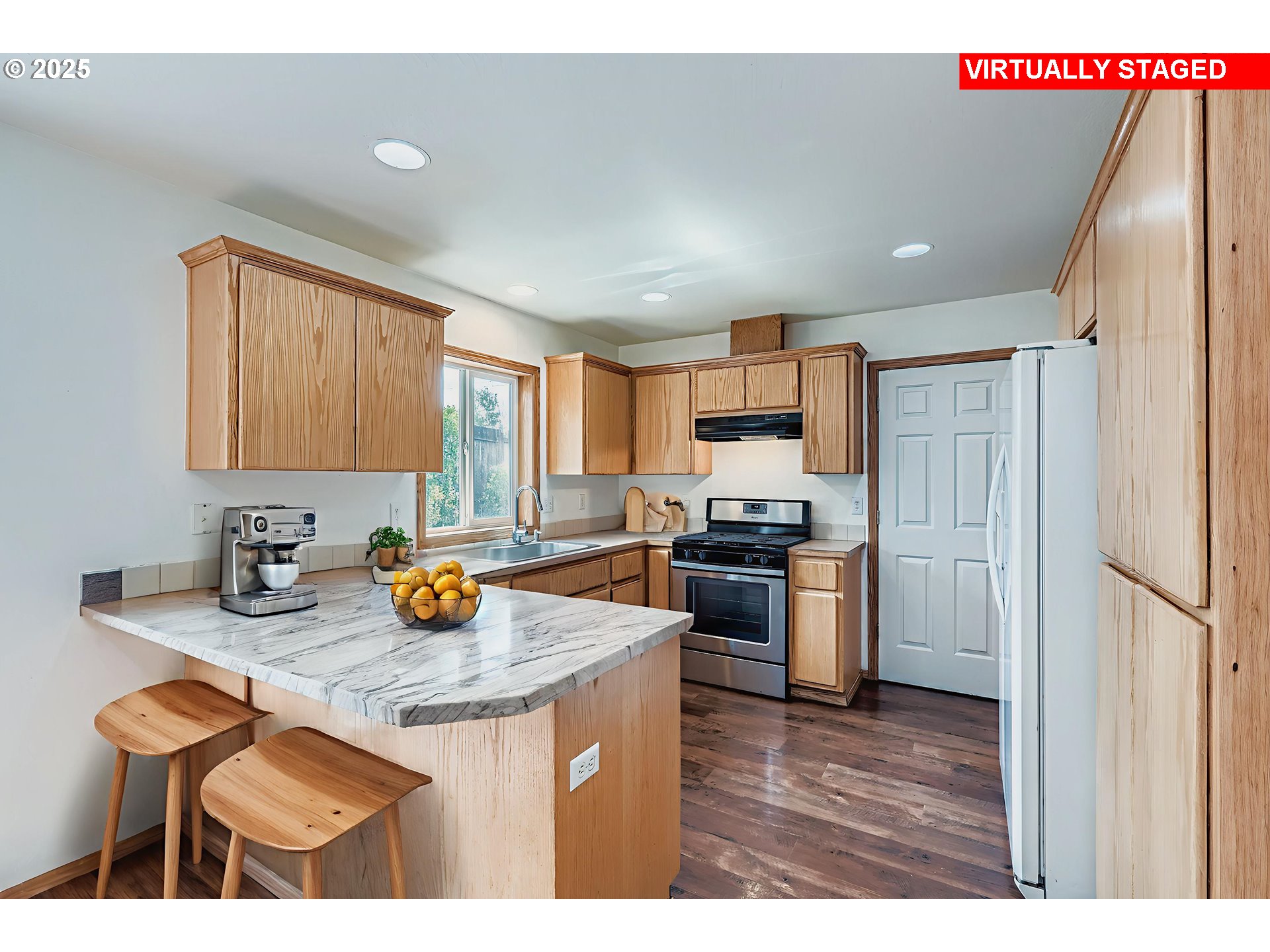 Vancouver, Washington, 98661, United States, 4 Bedrooms Bedrooms, ,2 BathroomsBathrooms,Residential,For Sale,1974526