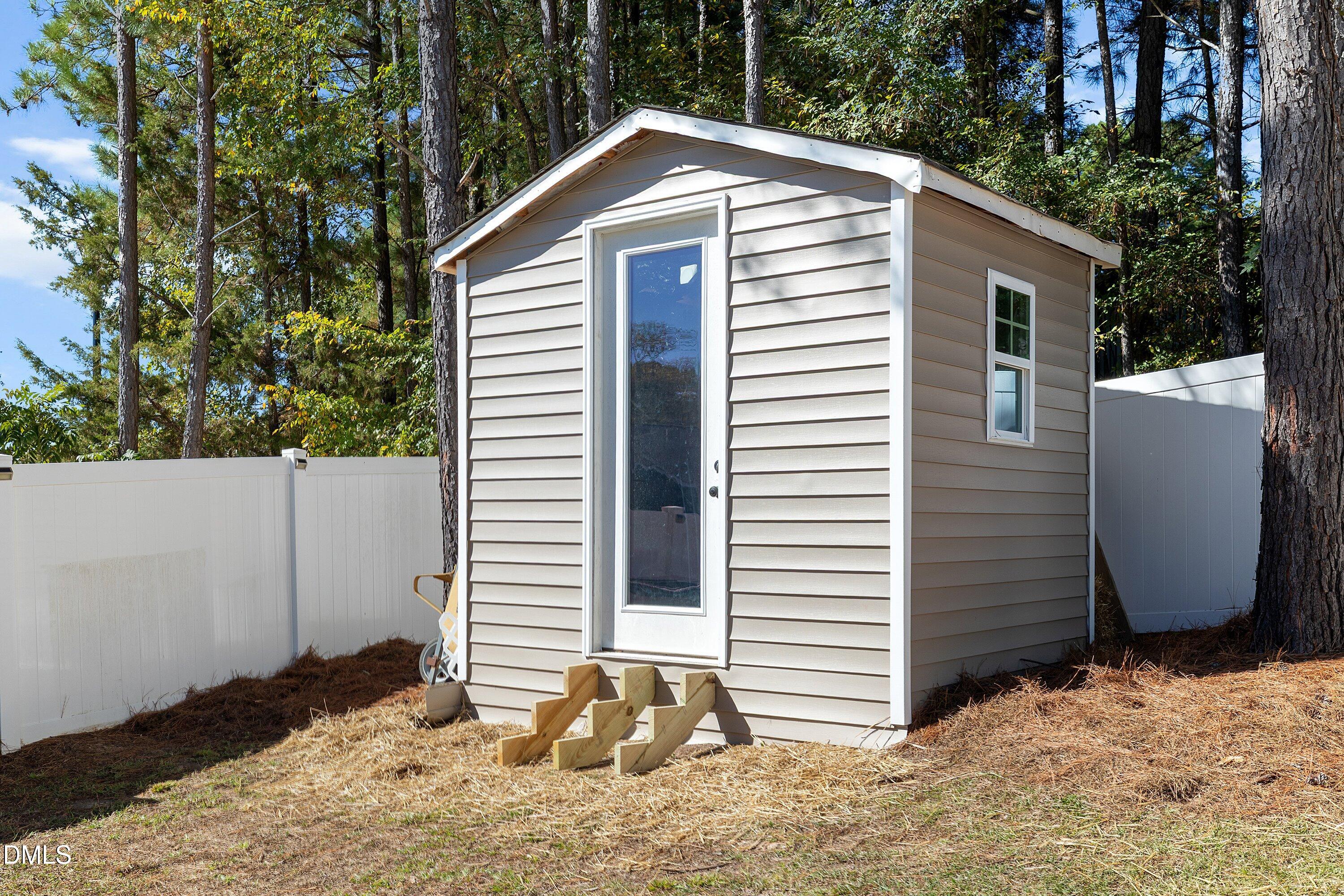 Youngsville, North Carolina, 27596, United States, 3 Bedrooms Bedrooms, ,3 BathroomsBathrooms,Residential,For Sale,1977975