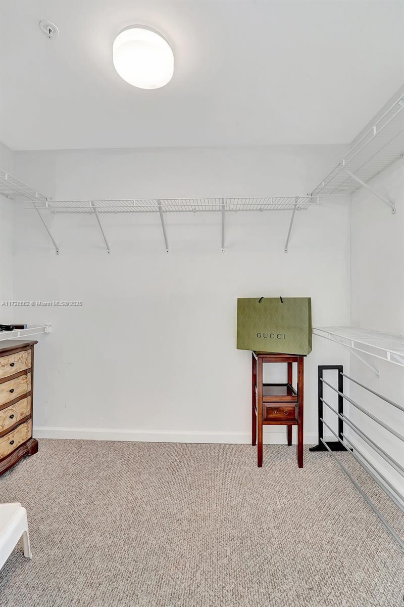 Aventura, Florida, 33180, United States, 2 Bedrooms Bedrooms, ,3 BathroomsBathrooms,Residential,For Sale,1690354