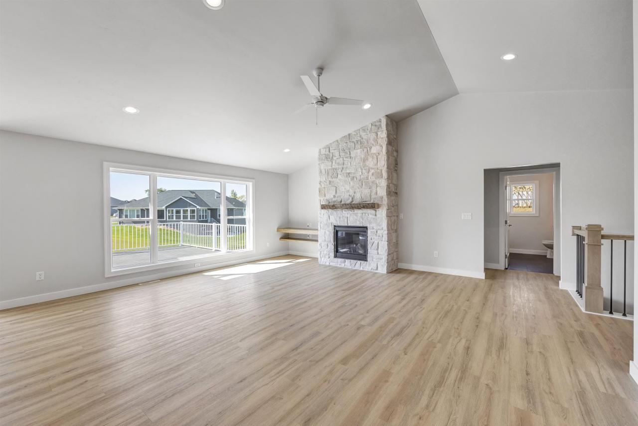 3130 ROCKCRESS Circle, GREEN BAY, Wisconsin, 54311, United States, 3 Bedrooms Bedrooms, ,3 BathroomsBathrooms,Residential,For Sale,3130 ROCKCRESS Circle,1614422