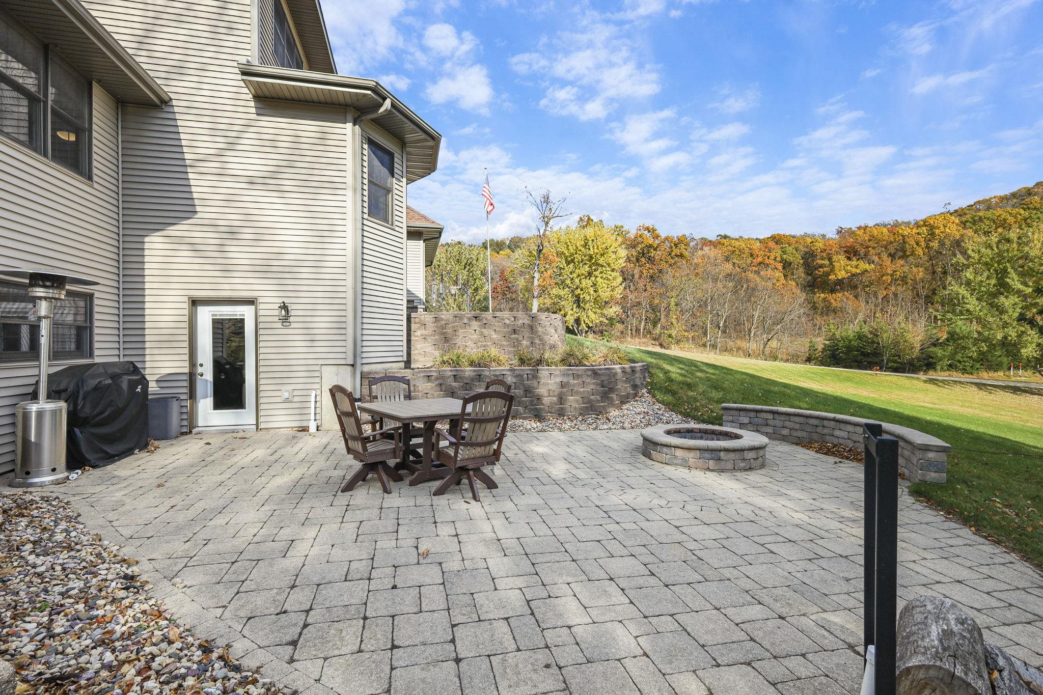 Barneveld, Wisconsin, 53507, United States, 3 Bedrooms Bedrooms, ,4 BathroomsBathrooms,Residential,For Sale,1986114