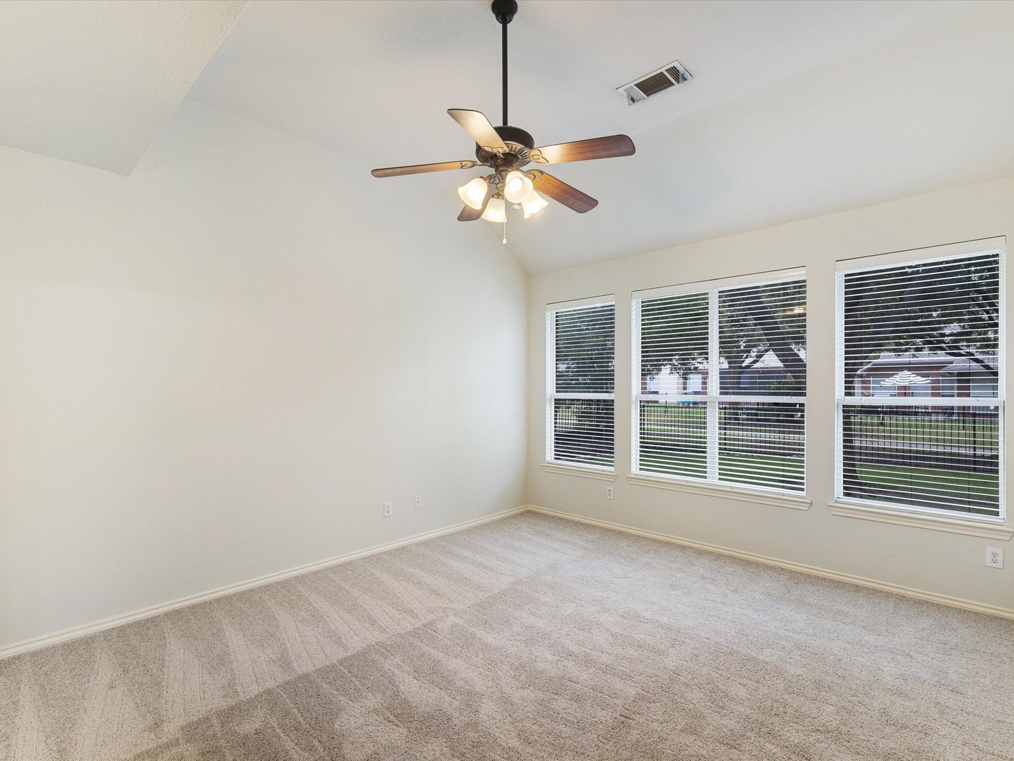 Frisco, Texas, 75033, United States, 4 Bedrooms Bedrooms, ,3 BathroomsBathrooms,Residential,For Sale,1838095