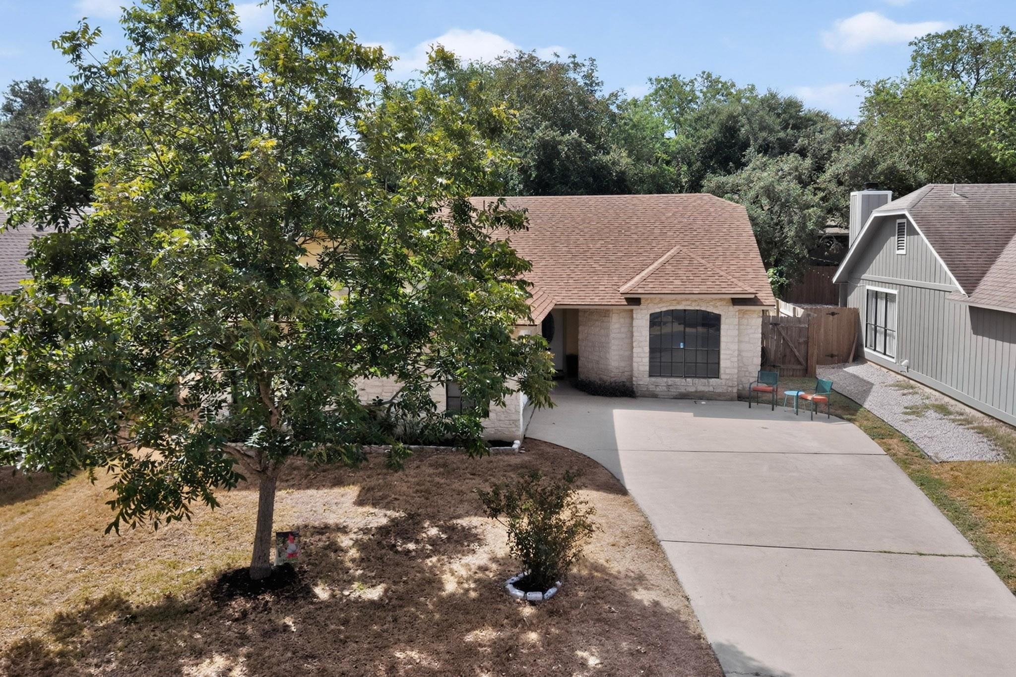 Birmingham Dr, Austin, TX 78748