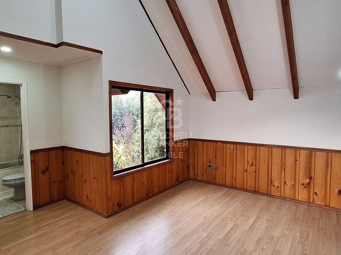 Osorno, Chile, 4 Bedrooms Bedrooms, ,3 BathroomsBathrooms,Residential,For Sale,1907394