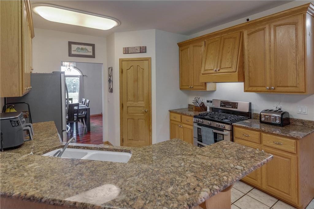 Motley, Minnesota, 56466, United States, 5 Bedrooms Bedrooms, ,3 BathroomsBathrooms,Residential,For Sale,1975318