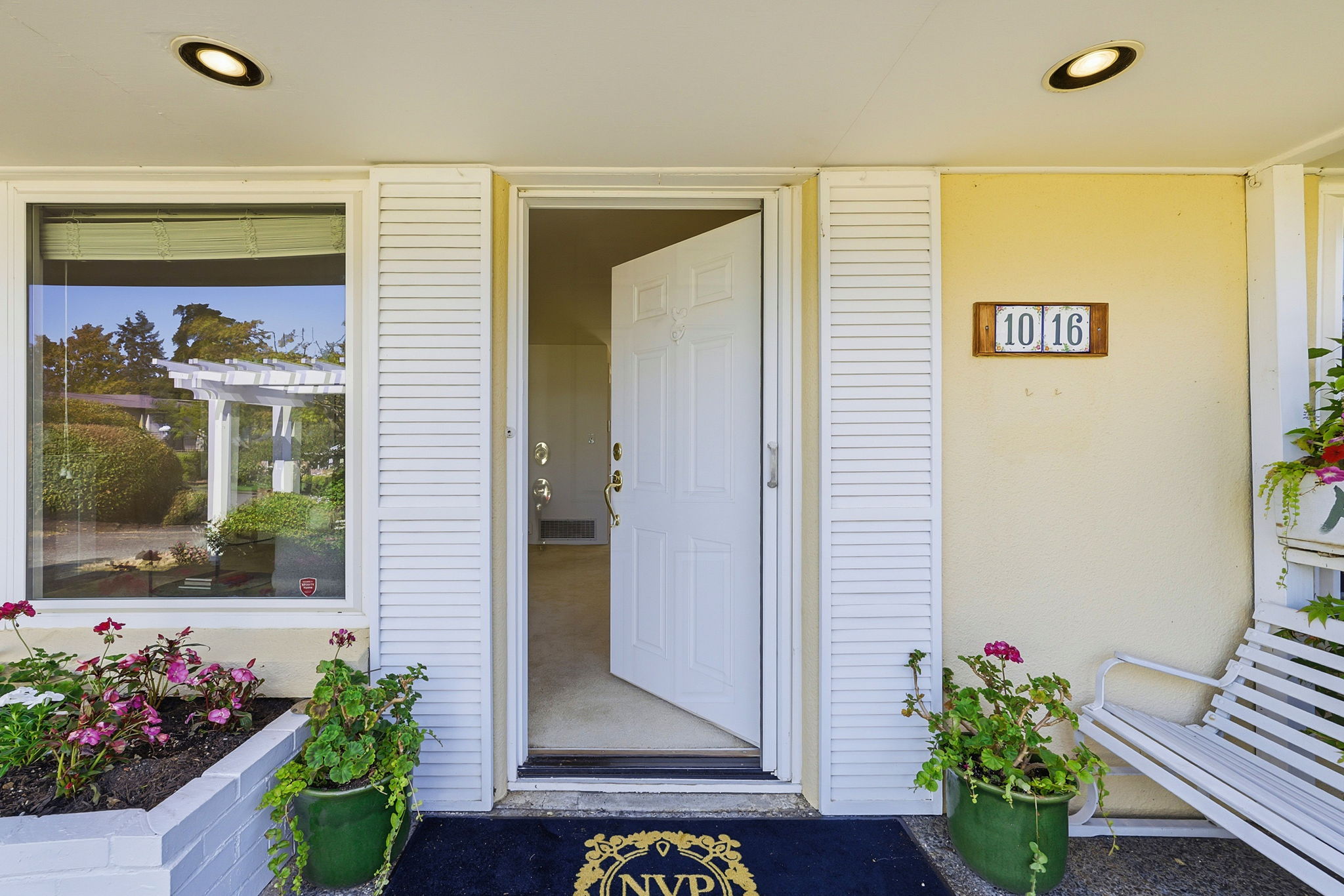  1016 Sunset Wy, Bellevue, WA 98004 - 物件實景