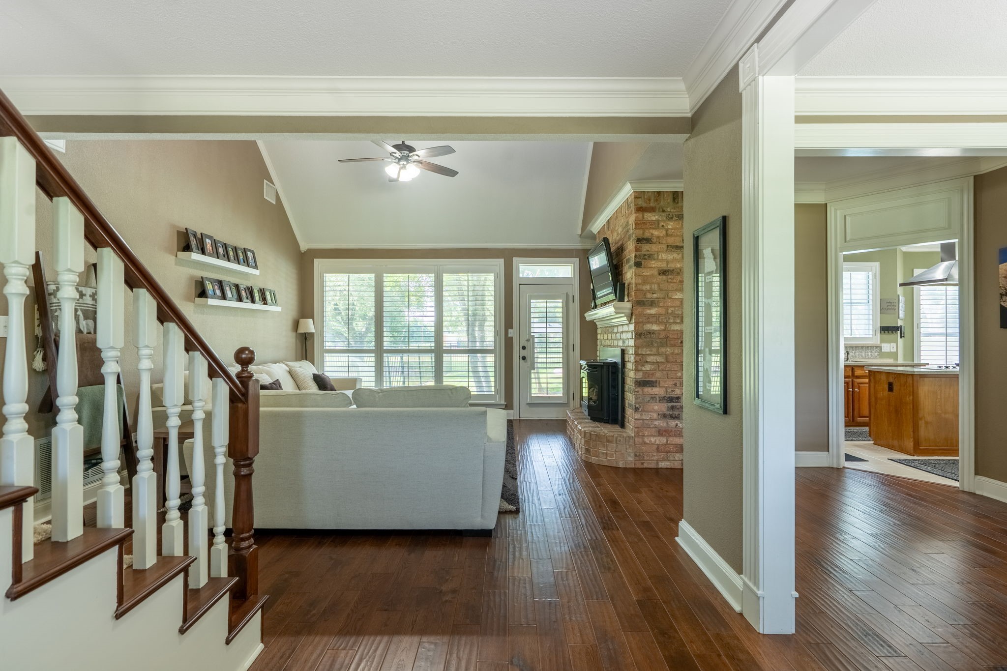 Heath, Texas, 75032, United States, 4 Bedrooms Bedrooms, ,3 BathroomsBathrooms,Residential,For Sale,1817518