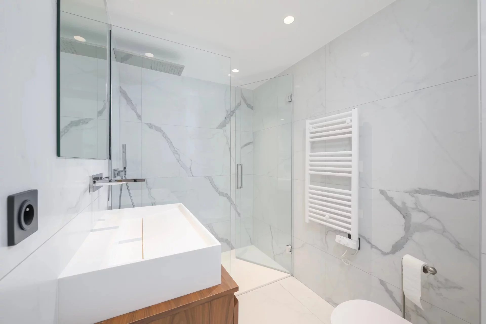 Le Cannet, Provence-Alpes-Côte d’Azur, 06110, FR, 3 Bedrooms Bedrooms, ,3 BathroomsBathrooms,Residential,For Sale,1836777