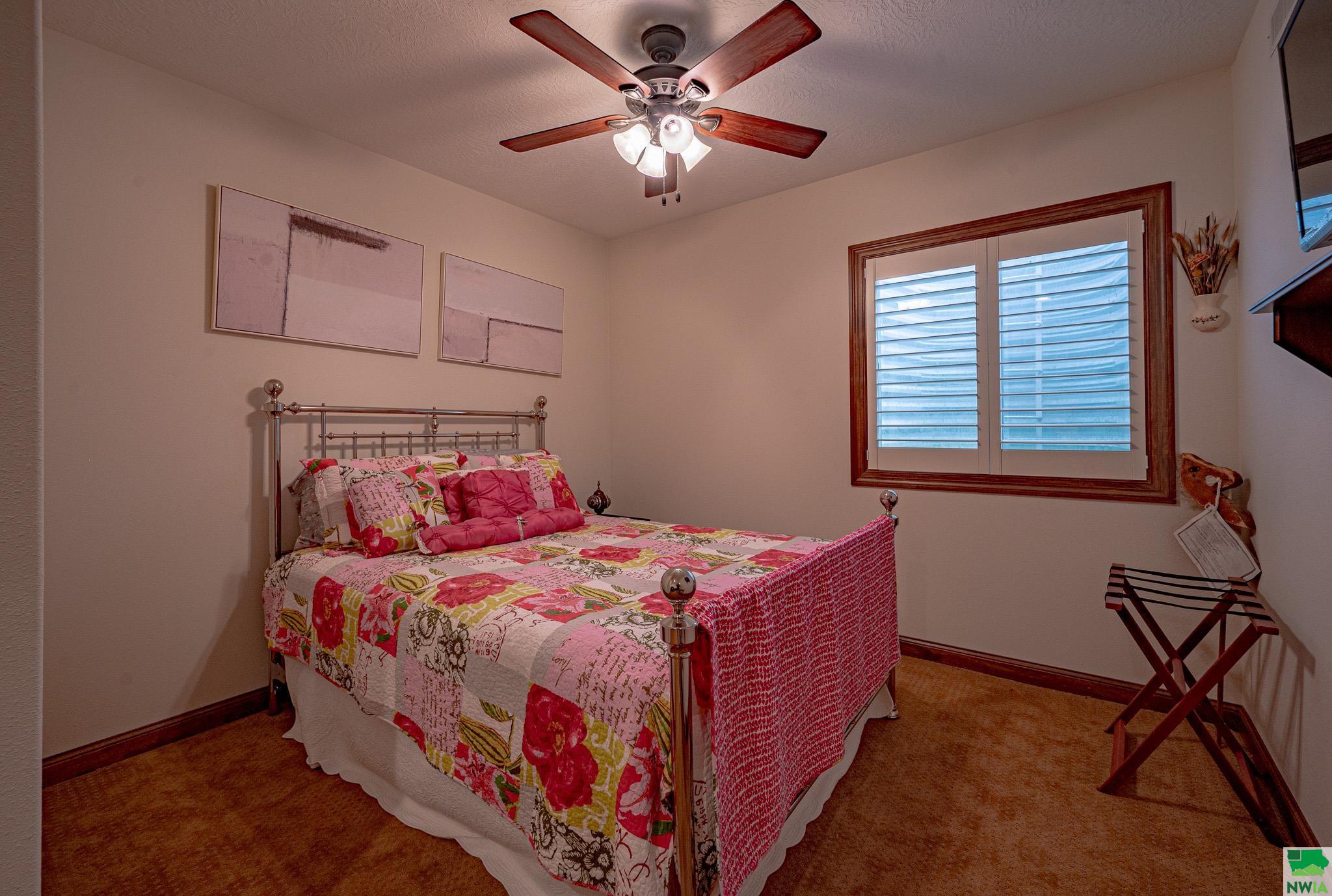 South Sioux City, Nebraska, 68776, United States, 4 Bedrooms Bedrooms, ,3 BathroomsBathrooms,Residential,For Sale,1973748