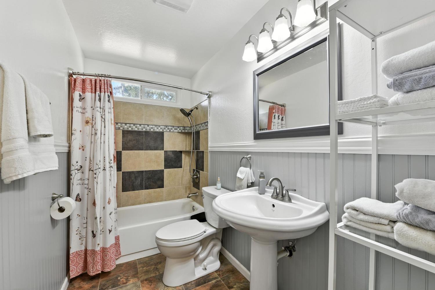 Somerset, California, 95684, United States, 3 Bedrooms Bedrooms, ,2 BathroomsBathrooms,Residential,For Sale,1901793