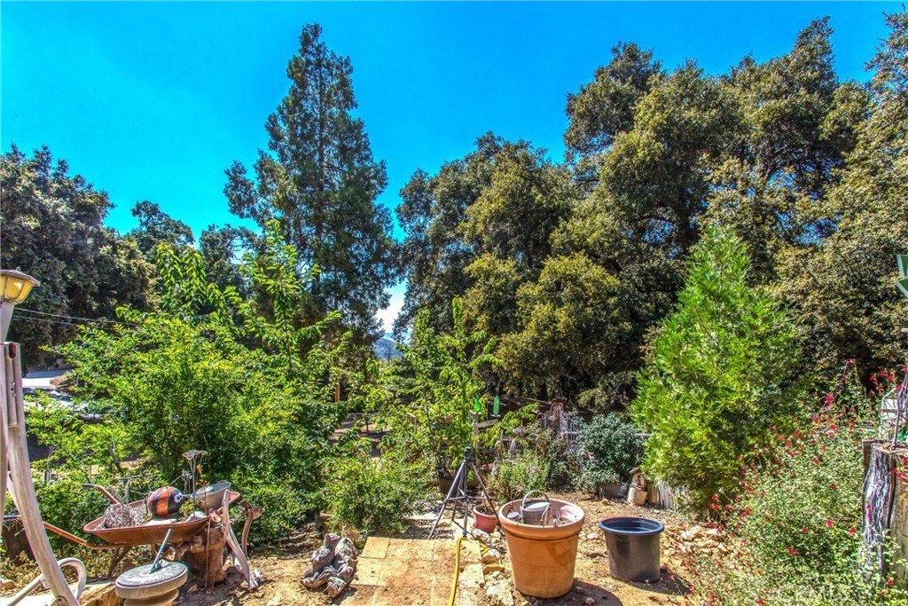 Oak Glen, California, 92399, United States, 2 Bedrooms Bedrooms, ,2 BathroomsBathrooms,Residential,For Sale,1973930