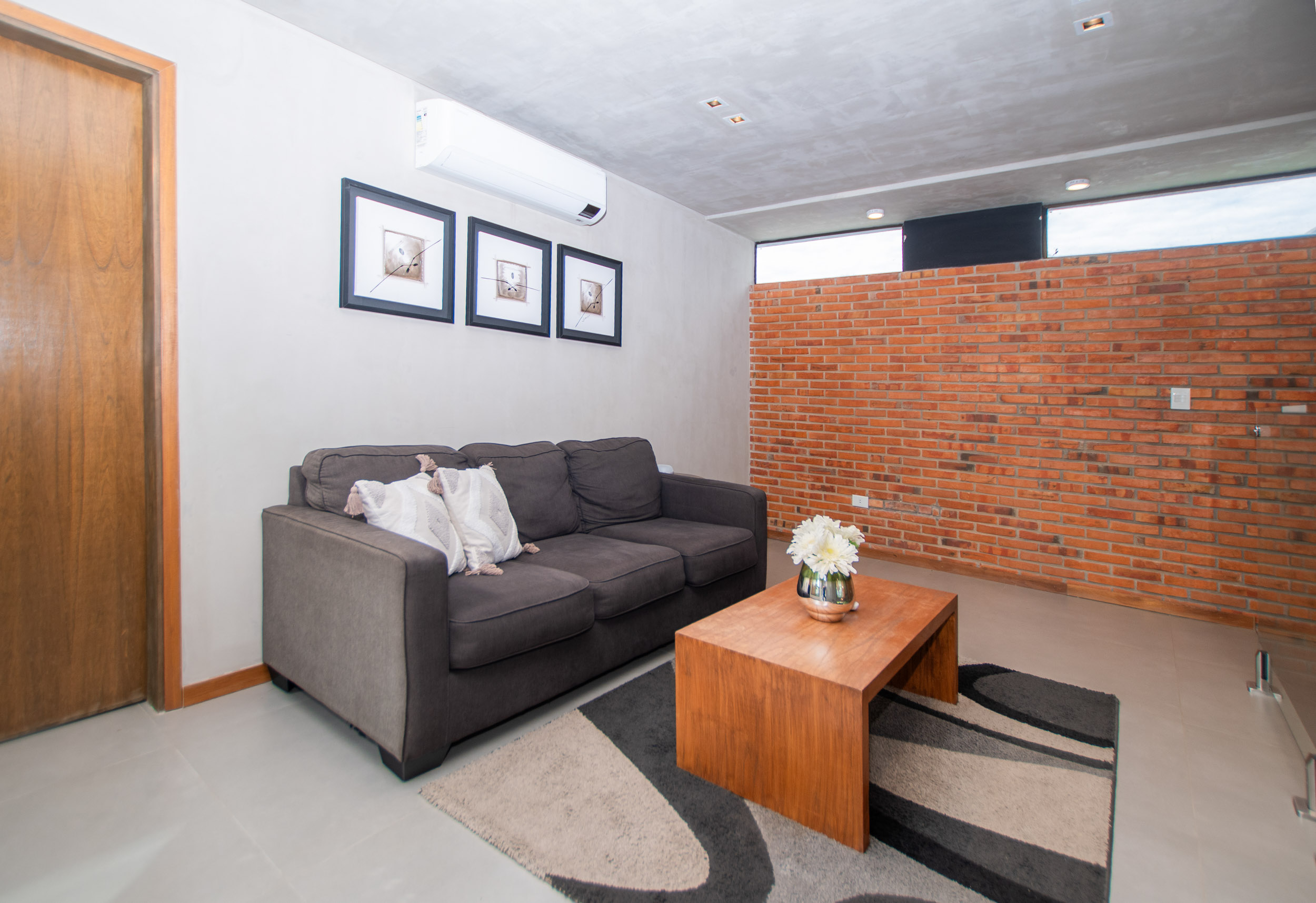  Exclusive Residence in the Gated Community of Aqua Village - 物件實景