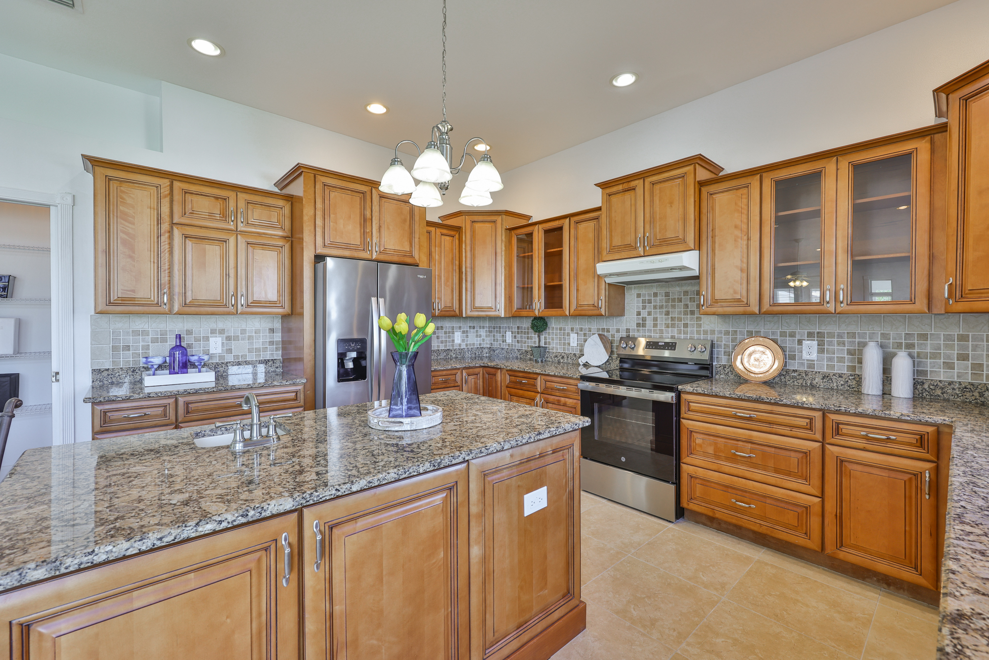 Treasure Island, Florida, 33706, United States, 3 Bedrooms Bedrooms, ,2 BathroomsBathrooms,Residential,For Sale,1982782