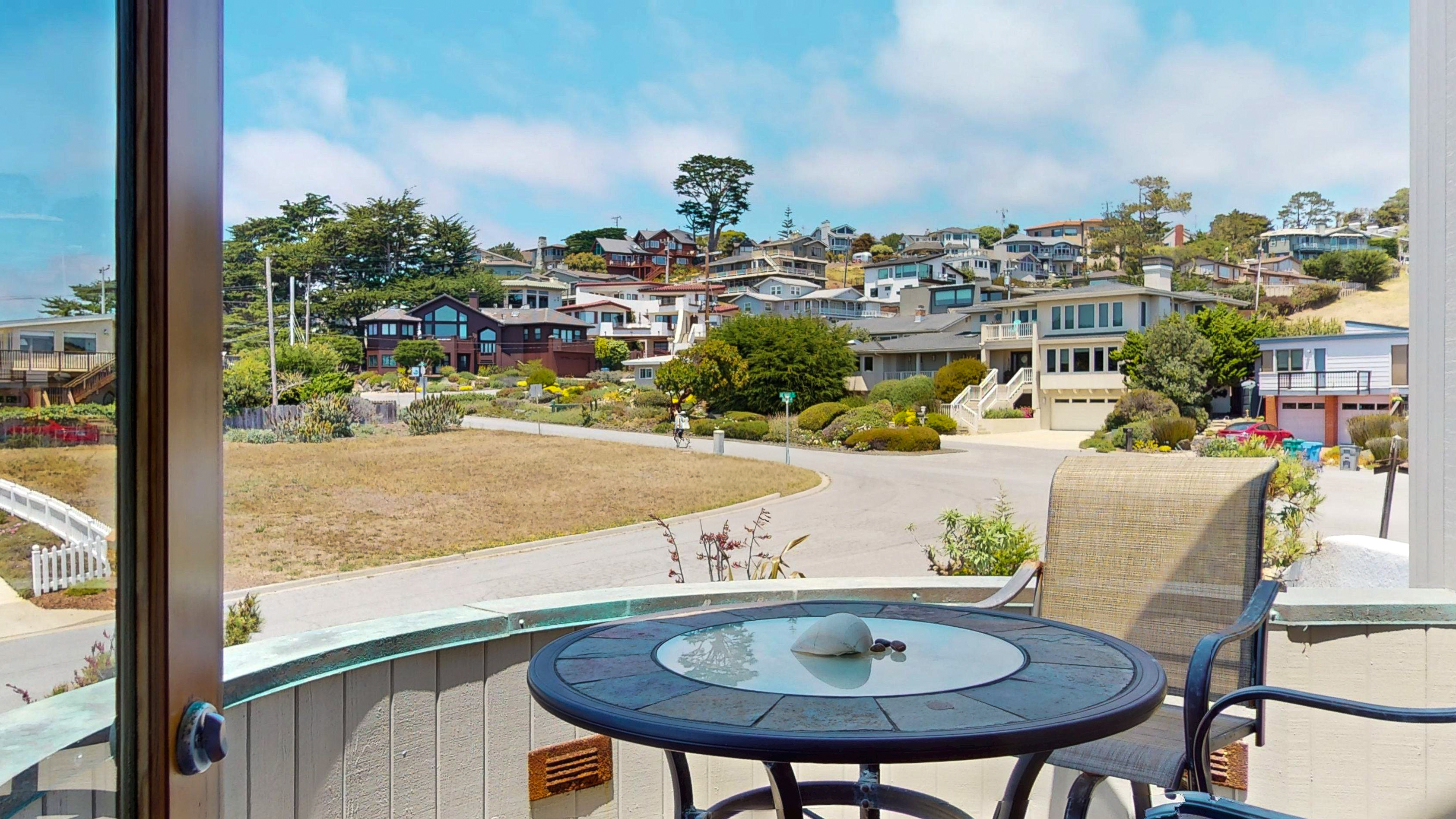  Graceful Coastal Architecture with Sweeping Pacific Ocean Views - 物件實景