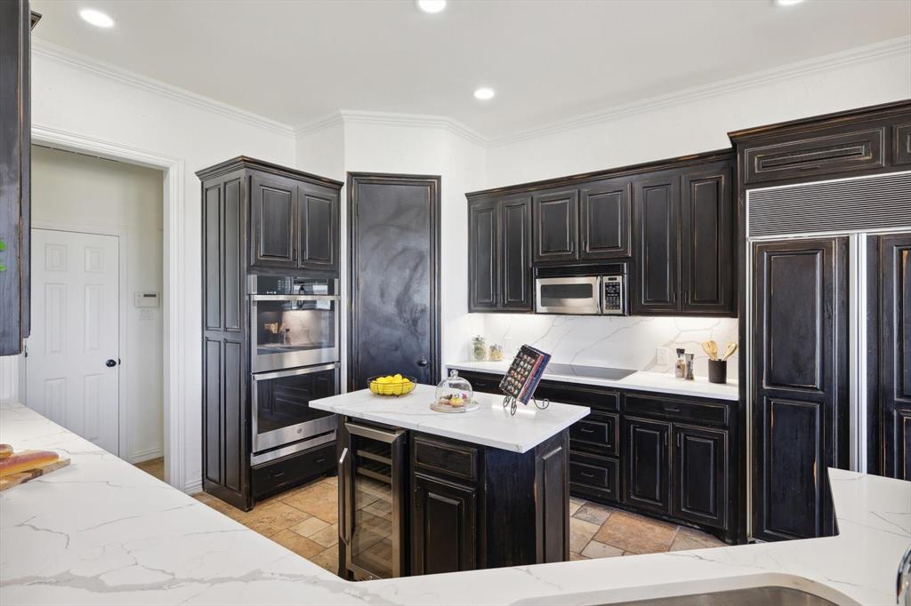 Pilot Point, Texas, 76258, United States, 5 Bedrooms Bedrooms, ,4 BathroomsBathrooms,Residential,For Sale,1980734