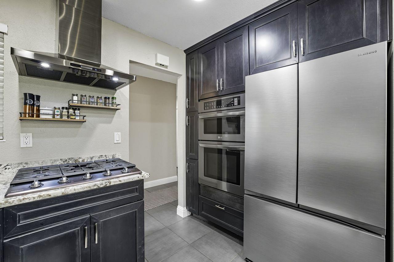 Sacramento, California, 95826, United States, 3 Bedrooms Bedrooms, ,2 BathroomsBathrooms,Residential,For Sale,1968720