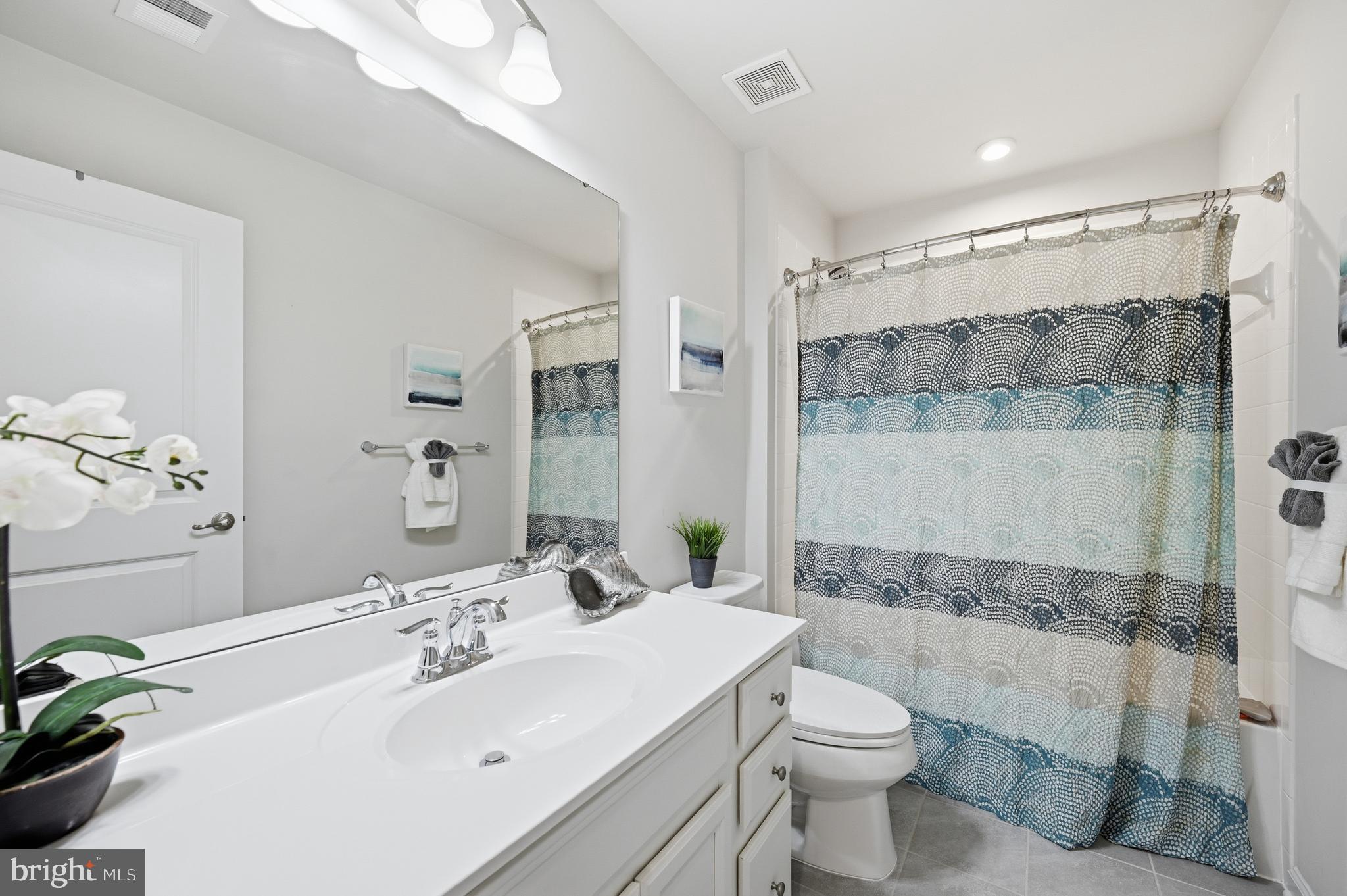 Fredericksburg, Virginia, 22407, United States, 4 Bedrooms Bedrooms, ,4 BathroomsBathrooms,Residential,For Sale,2048094