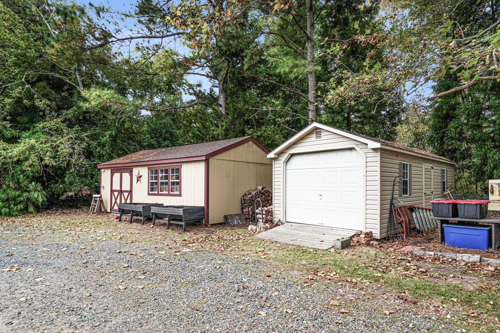 Onancok, Virginia, 23417, United States, 3 Bedrooms Bedrooms, ,3 BathroomsBathrooms,Residential,For Sale,1992886