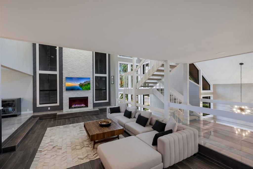 Sarasota, Florida, 34242, United States, 4 Bedrooms Bedrooms, ,5 BathroomsBathrooms,Residential,For Sale,1999117